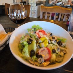 Gabriella's Ristorante - I love the salads here & they give you plenty