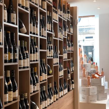 Diva La Cave - Au rez-de-chaussée, notre espacé dédié aux vins - Beer, Wine & Spirits Near Me - Paris, 75 Diva La Cave - Au rez-de-chaussée, notre espacé dédié aux vins - Beer, Wine & Spirits Near Me - Paris, 75