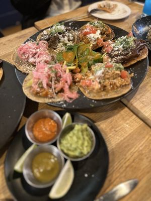 Tinga Kim Taqueria by null