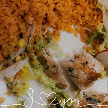 Isabel's Amor - Pescado mahi mahi - Mexican Near Me - Gilbert, Arizona Isabel's Amor - Pescado mahi mahi - Mexican Near Me - Gilbert, Arizona