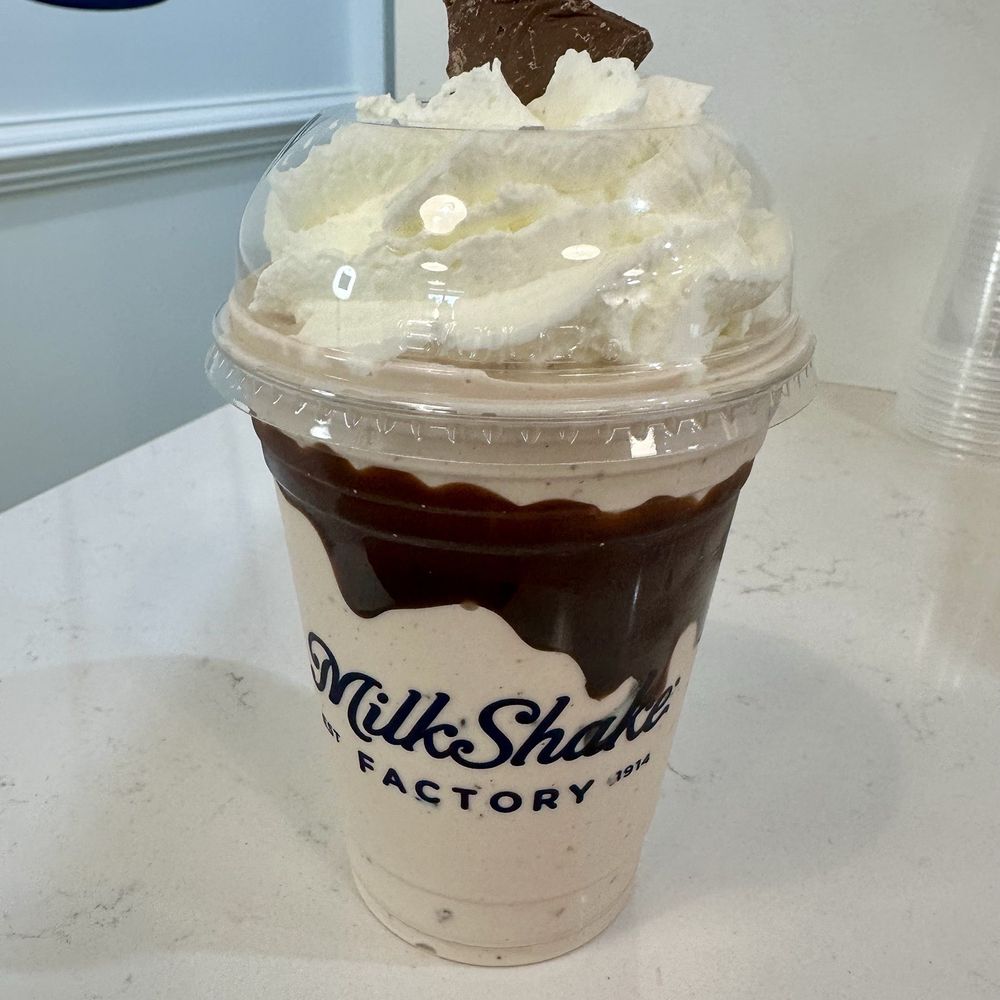 MilkShake Factory Cary - Cookie Dough Fudge milkshake (semi-sweet chocolate chip cookie dough with melted fudge), June 2025. - Desserts Near Me - Cary, North Carolina MilkShake Factory Cary - Cookie Dough Fudge milkshake (semi-sweet chocolate chip cookie dough with melted fudge), June 2025. - Desserts Near Me - Cary, North Carolina