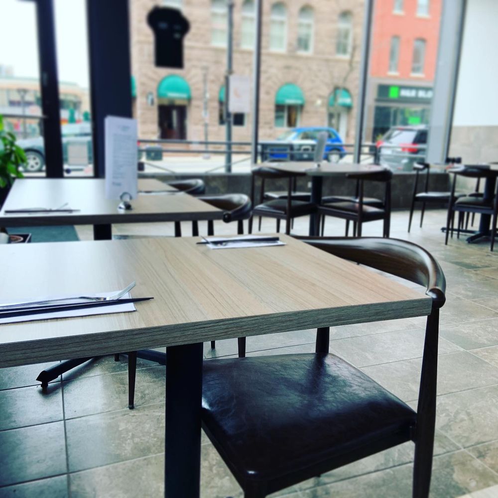 9 Queen Chinese - Chinese Near Me - Brampton, Ontario