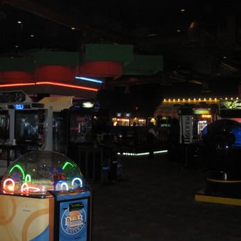 Dave & Buster's Miami - the game area - American Near Me - Miami, Florida