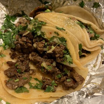 Tacos Para 2 - a close up of a taco - Food Trucks Near Me - Reno, Nevada