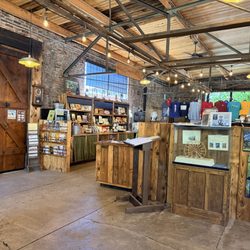 Kennedy Gold Mine Tours - Gift shop