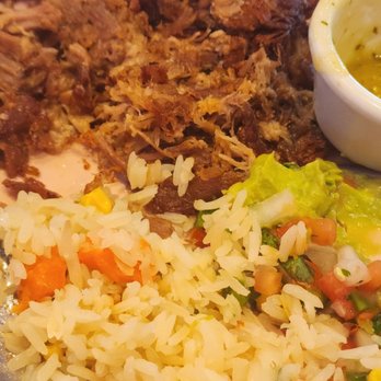 Taquero Mucho - Carnitas platter. - Tacos Near Me - Austin, Texas Taquero Mucho - Carnitas platter. - Tacos Near Me - Austin, Texas
