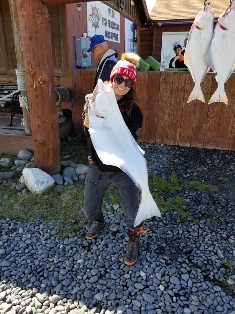 NINILCHIK SALTWATER CHARTERS Updated June 2024 15971 Sterling Hwy