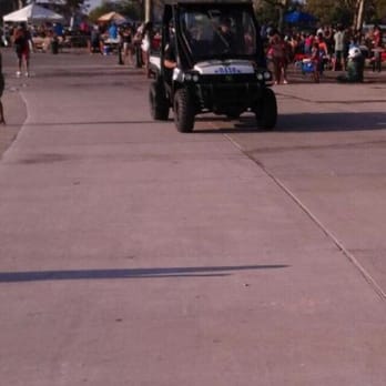 Manhattan Beach - Police patrolling the area - Beaches Near Me - Brooklyn, New York
