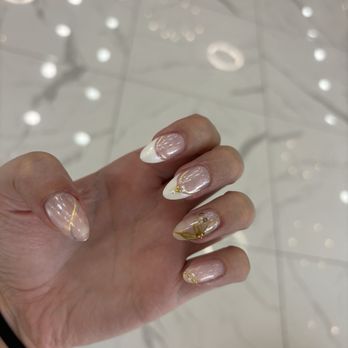 Lavender Oasis Nail Salon - Gold and white nail designs - Nail Salons Near Me - Pleasanton, California Lavender Oasis Nail Salon - Gold and white nail designs - Nail Salons Near Me - Pleasanton, California