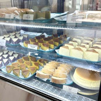 Green Island Cheesecake - Cheesecakes - Bakeries Near Me - Honolulu, Hawaii Green Island Cheesecake - Cheesecakes - Bakeries Near Me - Honolulu, Hawaii