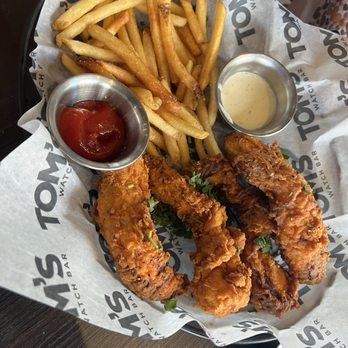 TOM’S WATCH BAR - NATIONAL HARBOR - Updated February 2026 - 180 Photos