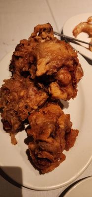 Dave Wong's Restaurant & Deli by null