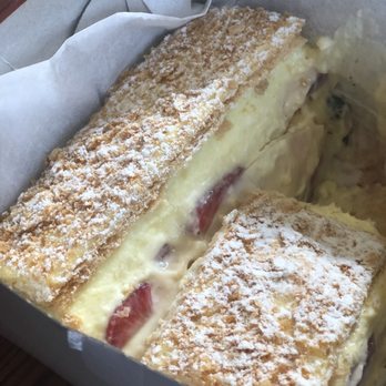 Martha's Country Bakery - Very Berry Napoletan Pastry - Bakeries Near Me - Bayside, New York