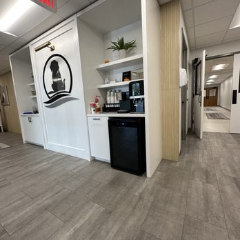 Northfield Veterinary Center - Veterinarians Near Me - Northfield, New Jersey