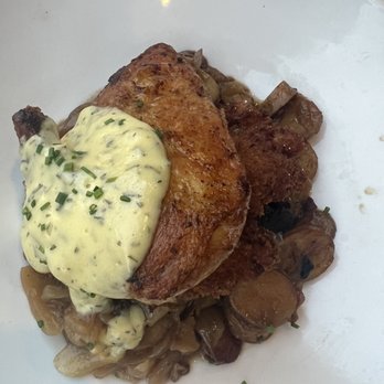 Tableau - Chicken Tableau - Cajun/Creole Near Me - New Orleans, Louisiana Tableau - Chicken Tableau - Cajun/Creole Near Me - New Orleans, Louisiana