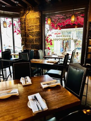 Vieux-Port Steakhouse by null