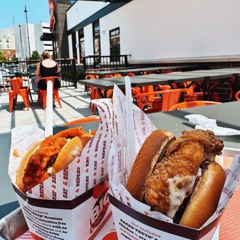Big Chicken - Shaq attack and Chicago - Burgers Near Me - Rosemont, Illinois