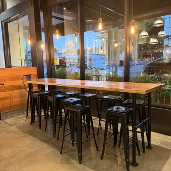 Mendocino Farms - Interior shot - Salad Near Me - Sherman Oaks, California Mendocino Farms - Interior shot - Salad Near Me - Sherman Oaks, California