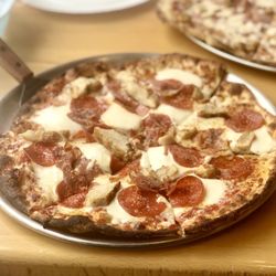 Uncle Maddios Pizza - Pepperoni / Prosciutto