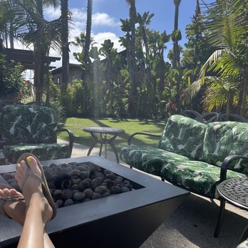 Humphreys Half Moon Inn - Looks like a Hawaiian resort - San Diego, CA