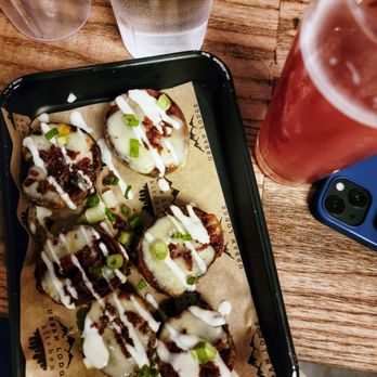 Urban Lodge Brewing - potato skins - Brewpubs Near Me - Hartford, Connecticut Urban Lodge Brewing - potato skins - Brewpubs Near Me - Hartford, Connecticut