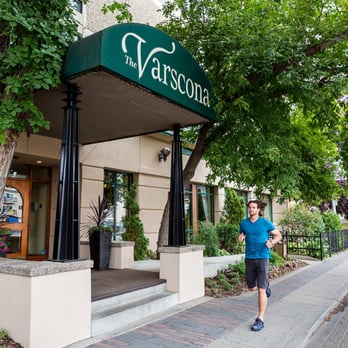 Varscona Hotel On Whyte - Varscona Hotel | Front Entrance - Hotels Near Me - Edmonton, Alberta