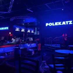 PoleKatz Gentlemen's Club - Main bar slow