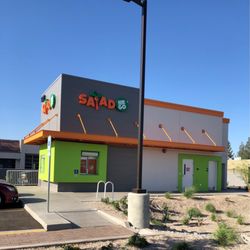 Salad and Go - Exterior