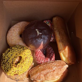 Sun's Donuts - Donuts - Donuts Near Me - Westminster, California Sun's Donuts - Donuts - Donuts Near Me - Westminster, California