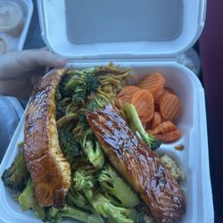 Hibachi Express - Hibachi salmon