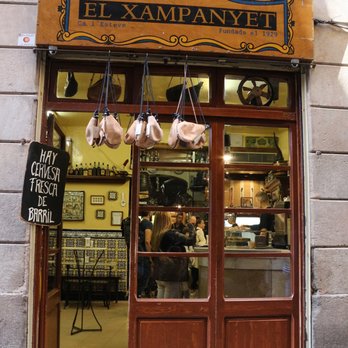 El Xampanyet - Tapas Bars Near Me - Barcelona, B El Xampanyet - Tapas Bars Near Me - Barcelona, B