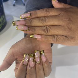 Nails Club