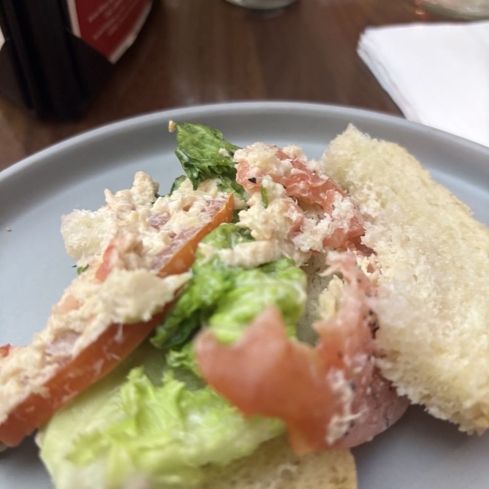Café Central - Dry tuna and stale bread!!! - American Near Me - Reno, Nevada