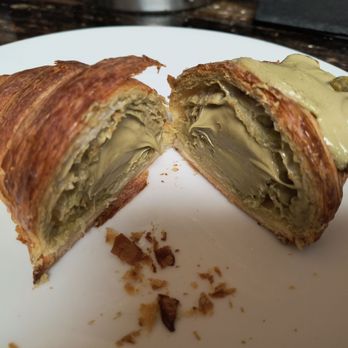 La Croquantine de matthieu - Pistachio croissant filled with cream inside - Bakeries Near Me - Doral, Florida