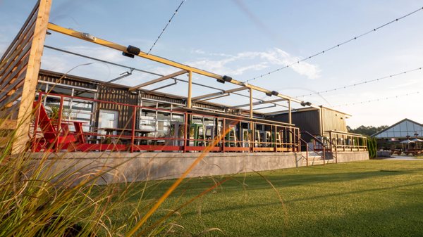 Topgolf by null
