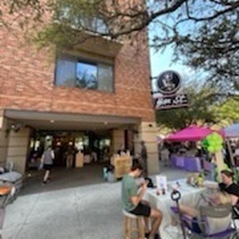 Box St. All Day - Entrance - Breakfast & Brunch Near Me - San Antonio, Texas