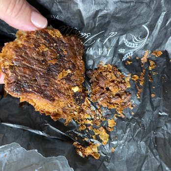 La Maison d'Isabelle - Burnt, dry croissant - Bakeries Near Me - Paris, 75 La Maison d'Isabelle - Burnt, dry croissant - Bakeries Near Me - Paris, 75