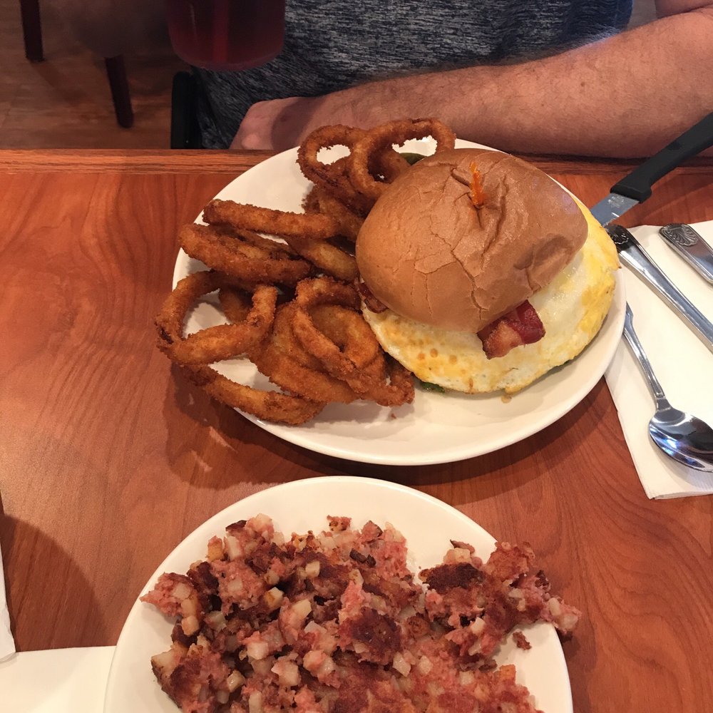Broken Yolk Cafe - Breakfast burger, corned beef hash. - Breakfast & Brunch Near Me - Mesa, Arizona Broken Yolk Cafe - Breakfast burger, corned beef hash. - Breakfast & Brunch Near Me - Mesa, Arizona
