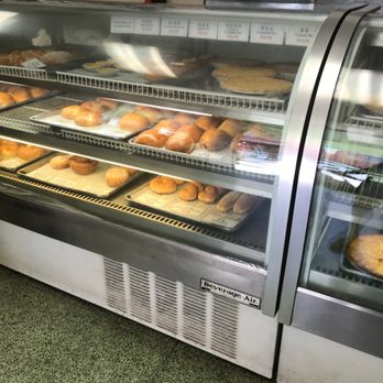Lee's Bakery & Kitchen - Donuts Near Me - Honolulu, Hawaii Lee's Bakery & Kitchen - Donuts Near Me - Honolulu, Hawaii