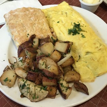 Sweet Maple Cafe - Maple-opolis omelet. Mozzarella, feta, onion, spinach, roasted red pepper. Home fries and a homemade biscuit. Very good! - American Near Me - Chicago, Illinois Sweet Maple Cafe - Maple-opolis omelet. Mozzarella, feta, onion, spinach, roasted red pepper. Home fries and a homemade biscuit. Very good! - American Near Me - Chicago, Illinois