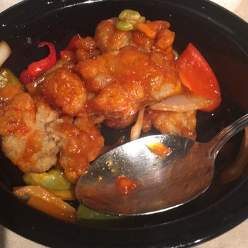 Cynthia's - Poorly made Cantonese style sweet and sour chicken - Chinese Near Me - Oakville, Ontario Cynthia's - Poorly made Cantonese style sweet and sour chicken - Chinese Near Me - Oakville, Ontario