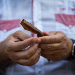 Don Francisco's Too - Cigar rolling