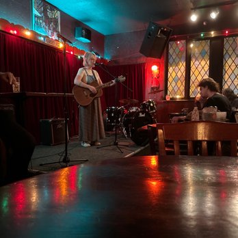 Fergie's Pub - Monday open mic night - Irish Pub Near Me - Philadelphia, Pennsylvania