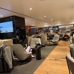Primeclass Lounge