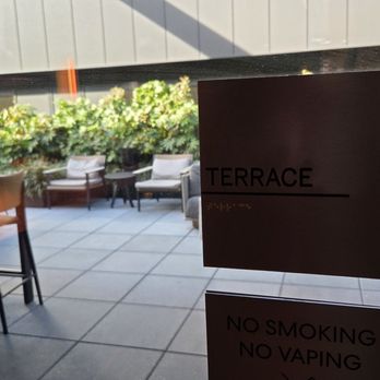 Amex Centurion Lounge - Outside lounging - Lounges Near Me - Atlanta, Georgia