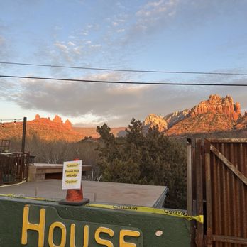 Hideaway House - Pizza Near Me - Sedona, Arizona Hideaway House - Pizza Near Me - Sedona, Arizona