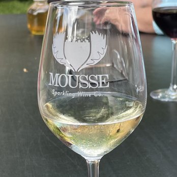 Suzette's Restaurant - The Wine Shop! - Seafood Near Me - Jordan, Minnesota