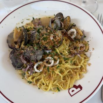 Piatti - Linguini di Mare - Italian Near Me - Laguna Beach, California Piatti - Linguini di Mare - Italian Near Me - Laguna Beach, California