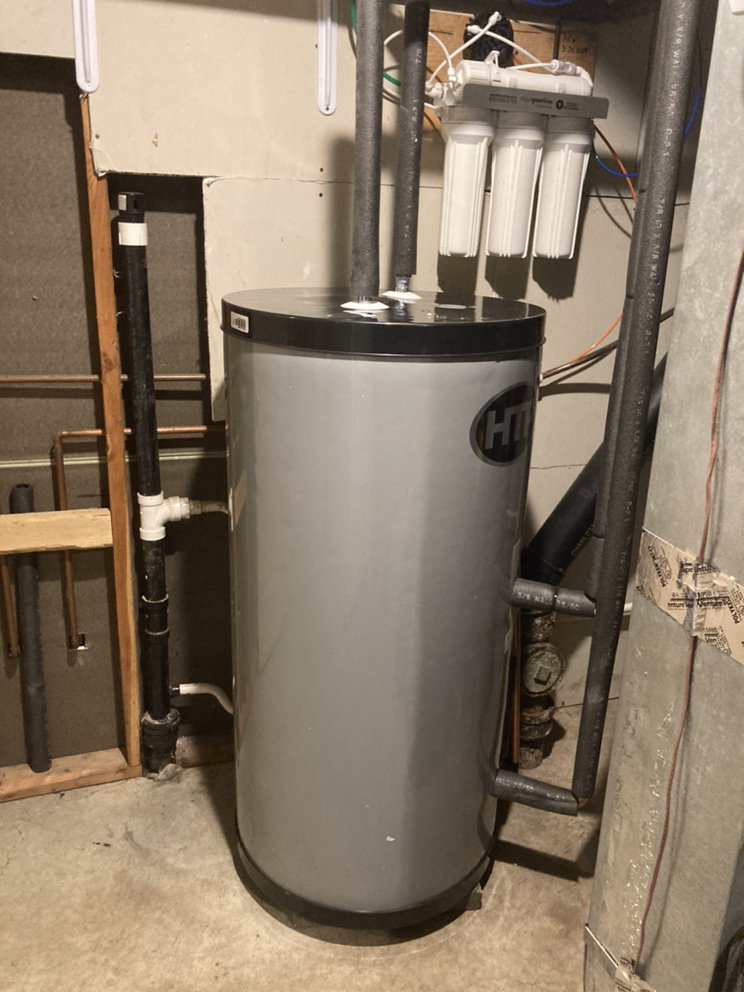 Slide of Me & Gee Home Services