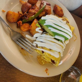 Bill's Cafe - California Omelette - Breakfast & Brunch Near Me - Fremont, California